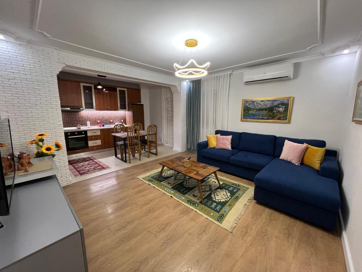 Apartment Chestnut Yard Tirana