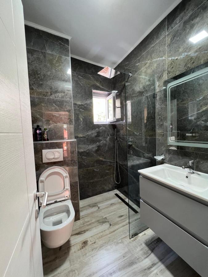Apartman Chestnut Yard Tirana